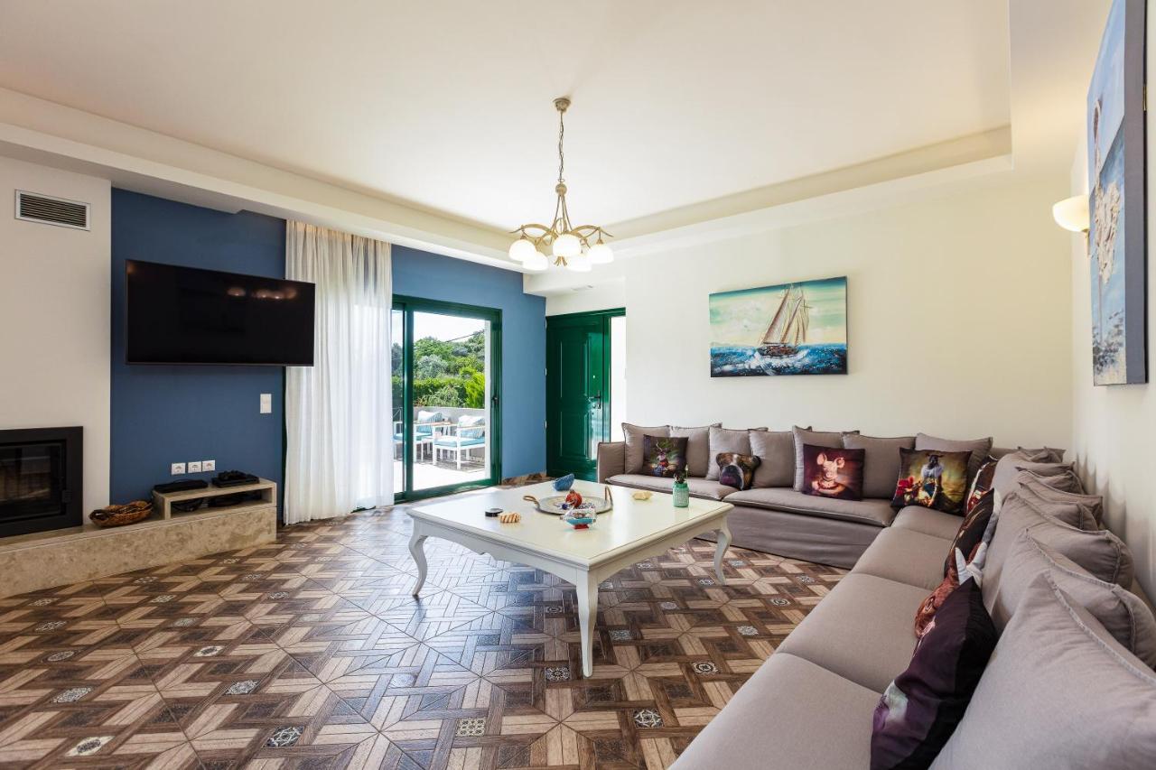 Alonia Villa, Refined Living With 50M2 Private Pool, By Thinkvilla Melidhónion Екстериор снимка
